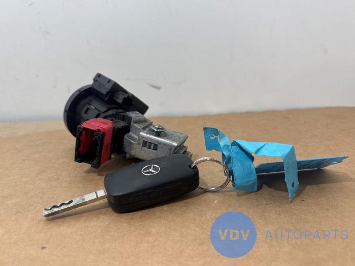 Kontaktslot+Sleutel Mercedes Citan