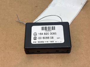 Gebruikte Sensor regen Mercedes GL (X164) 3.0 GL 350 CDI V6 24V Prijs € 60,50 Inclusief btw aangeboden door Autoparts Van De Velde