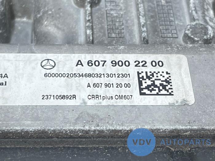 Ordinateur gestion moteur Mercedes B-Klasse