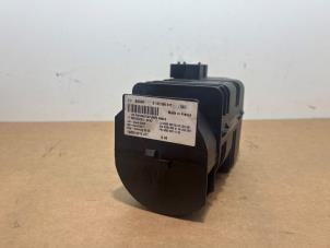 Gebruikte Secundaire Pomp Mercedes GL (X166) 3.0 GL 350 CDI V6 24V BlueTEC 4-Matic Prijs € 248,05 Inclusief btw aangeboden door Autoparts Van De Velde