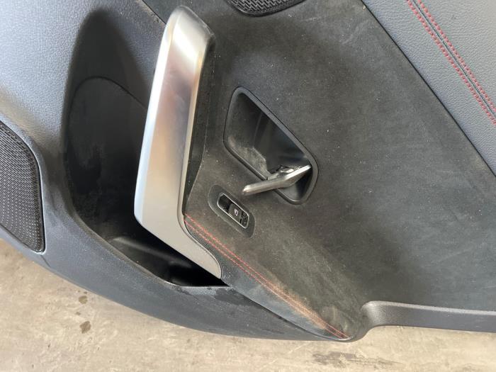 Portière 4portes arrière droite Mercedes CLA