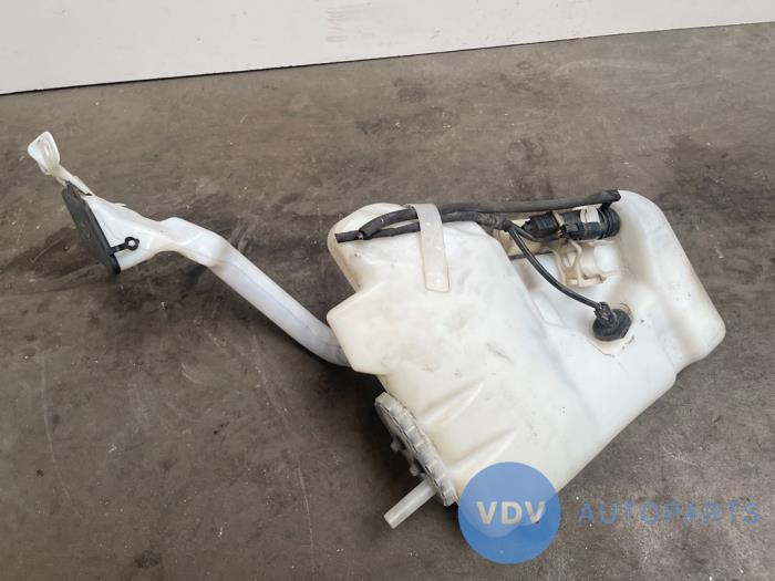 Front windscreen washer reservoir Mercedes E-Klasse