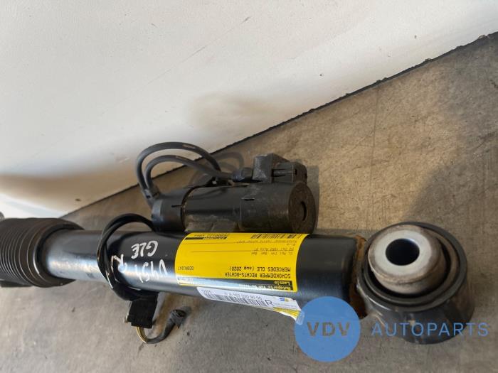 Stoßdämpfer rechts hinten Mercedes GLE