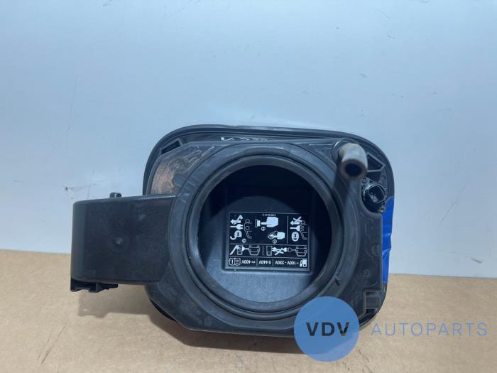 Pokrywa wlewu paliwa Mercedes GLE