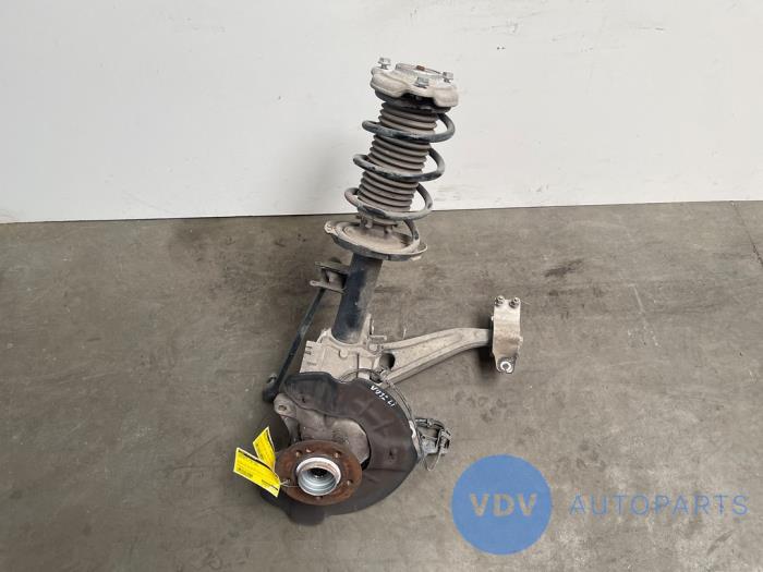 Amortyzator wstrzasów lewy przód Mercedes CLA