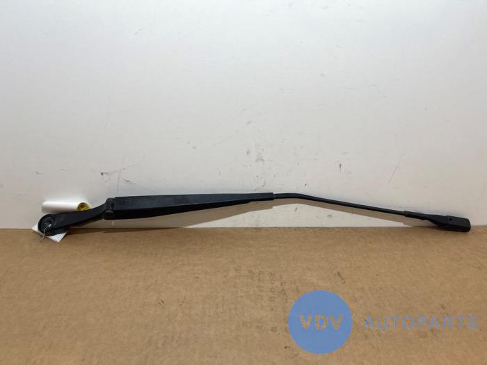 Scheibenwischerarm vorne Mercedes CLA