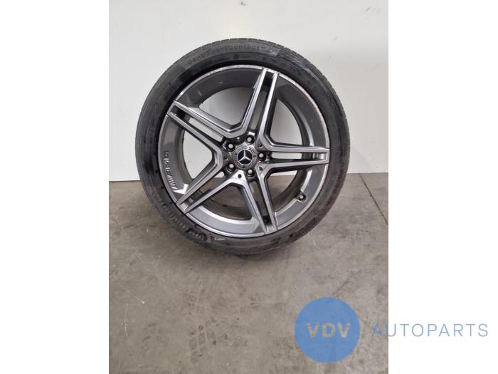 Felge + Reifen Mercedes CLS-Klasse