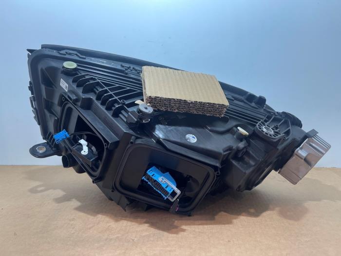 Headlight, right Mercedes GLC-Klasse
