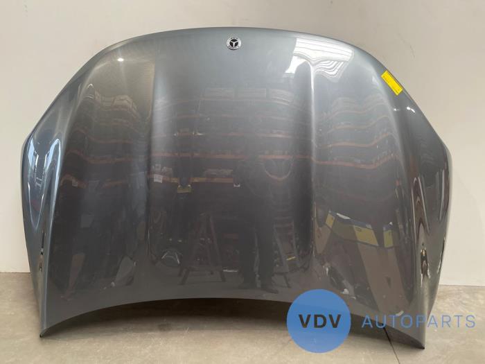 Capot Mercedes EQS