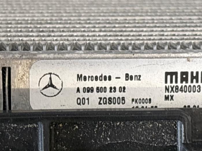 Kühler Mercedes EQS