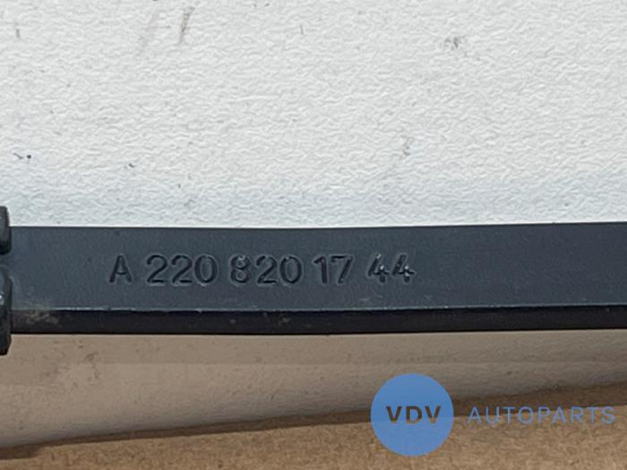Front wiper arm Mercedes S-Klasse