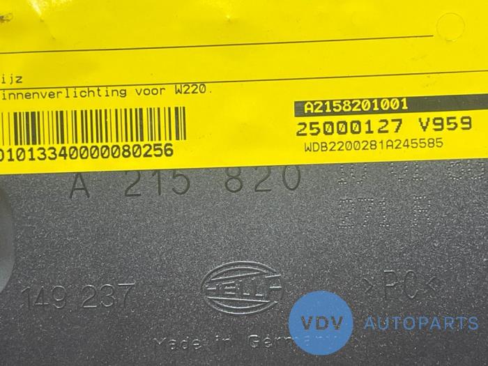 Oswietlenie wewnetrzne przód Mercedes S-Klasse