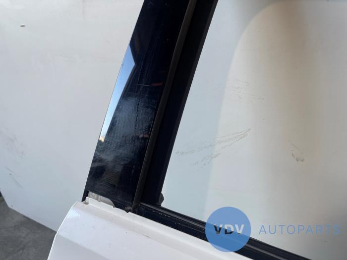 Tür 4-türig links hinten Mercedes C-Klasse