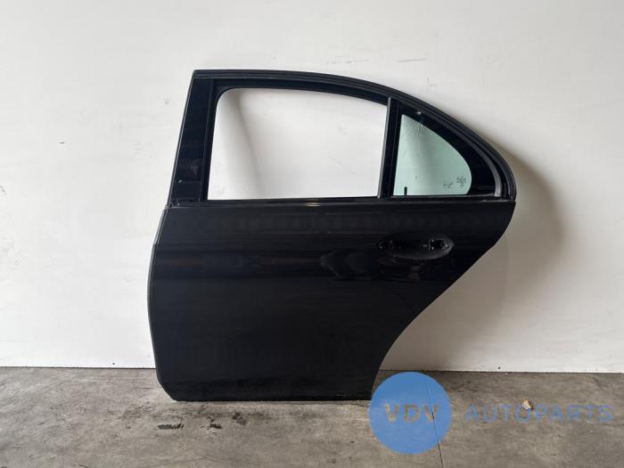 Tür 4-türig links hinten Mercedes E-Klasse
