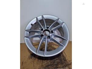 Gebruikte Velg Mercedes A (177.0) 1.3 A-200 Turbo Mild Hybrid Prijs € 90,75 Inclusief btw aangeboden door Autoparts Van De Velde