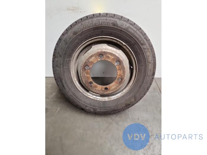 Felge + Reifen Mercedes Sprinter