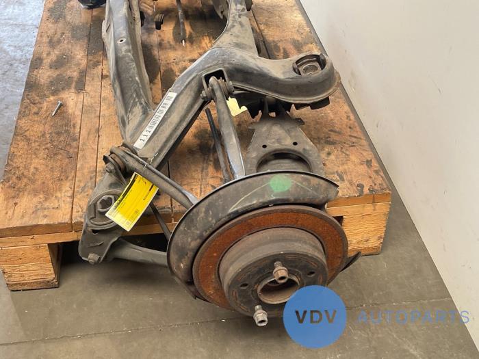 Os tylna napedu na tylne kola Mercedes C-Klasse