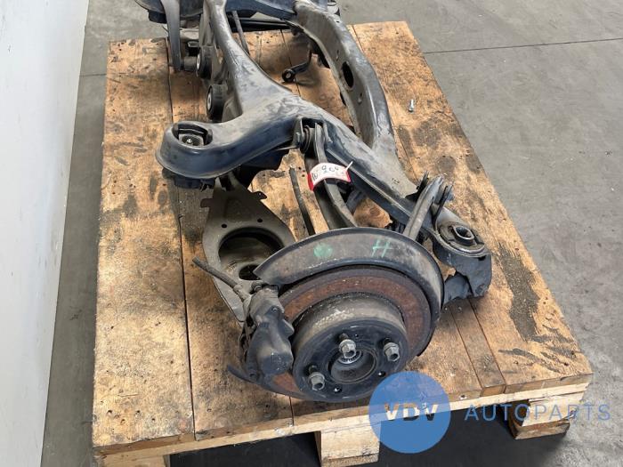 Os tylna napedu na tylne kola Mercedes C-Klasse