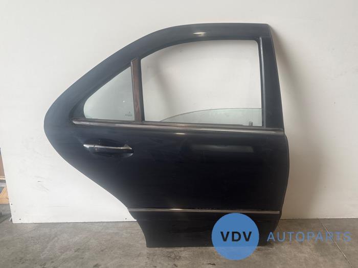 Drzwi prawe tylne wersja 4-drzwiowa Mercedes S-Klasse
