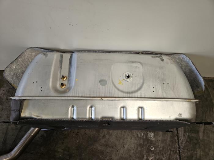 Réservoir de carburant Mercedes S-Klasse