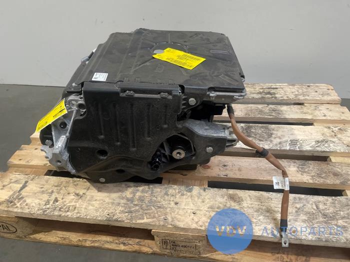 Elektromotor Elektro-Auto Mercedes EQS