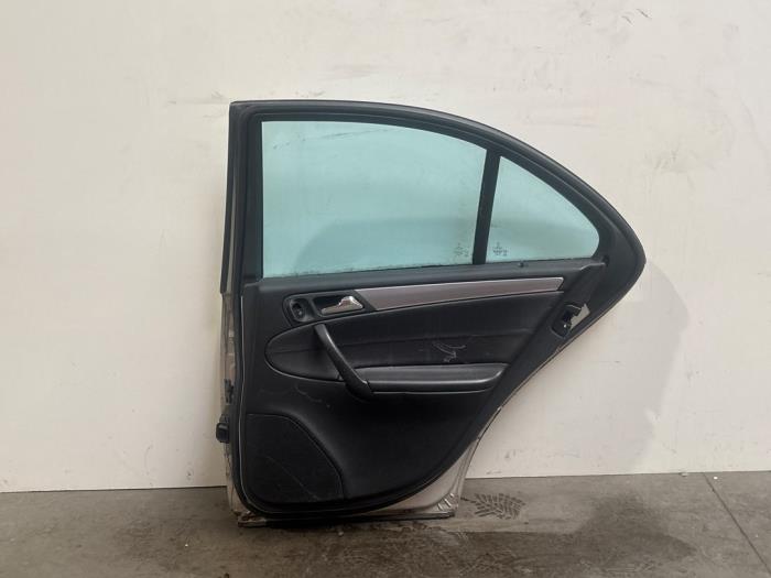 Portière 4portes avant droite Mercedes C-Klasse