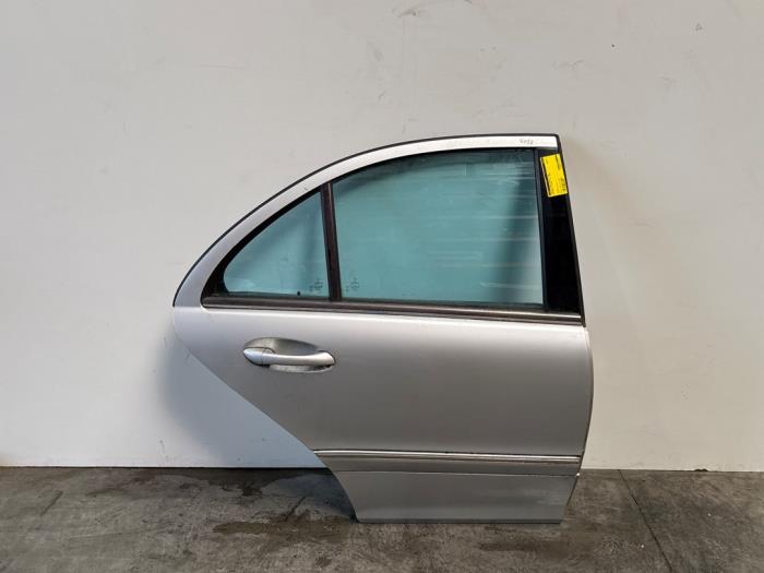 Portière 4portes avant droite Mercedes C-Klasse