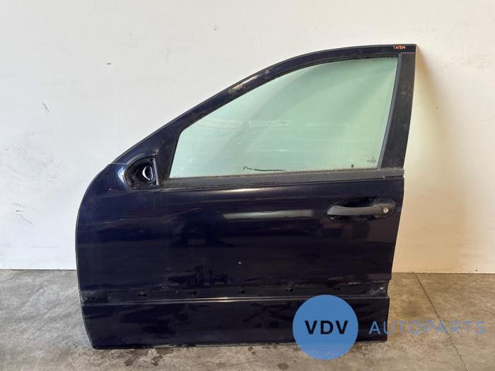 Door 4-door, front left Mercedes C-Klasse