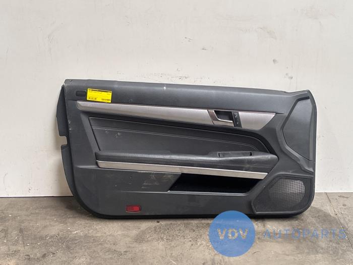 Türverkleidung 2-türig links Mercedes E-Klasse