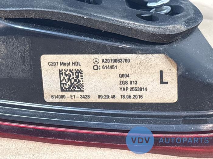 Rücklicht links Mercedes E-Klasse