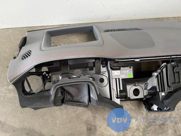 Armaturenbrett Mercedes EQS