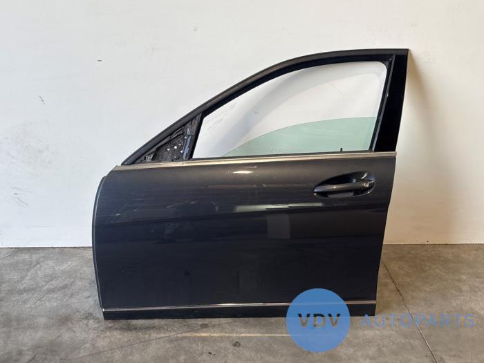 Door 4-door, front left Mercedes C-Klasse