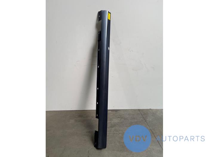 Sill, right Mercedes C-Klasse