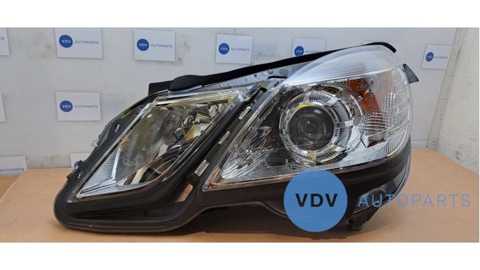 Scheinwerfer links Mercedes E-Klasse