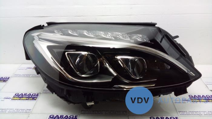 Headlight, right Mercedes C-Klasse