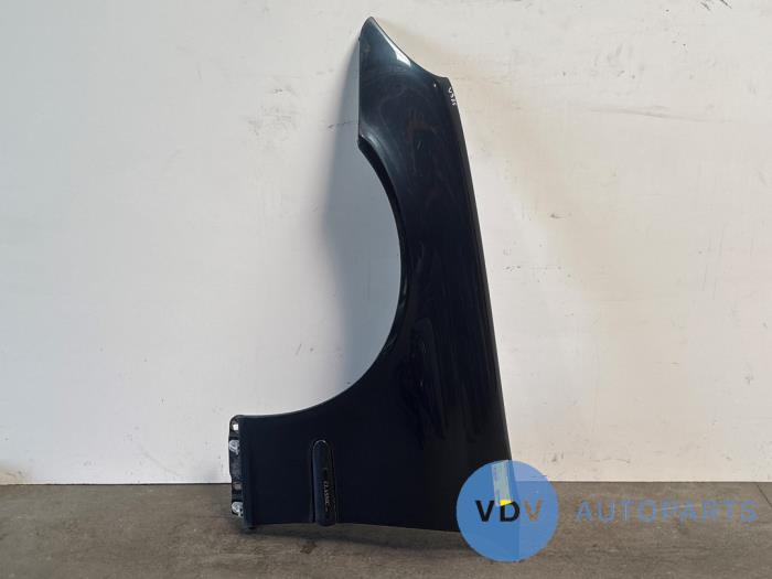 Front wing, left Mercedes C-Klasse