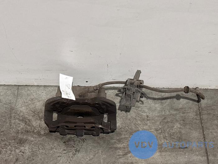 Zacisk hamulcowy lewy przód Mercedes ML-Klasse