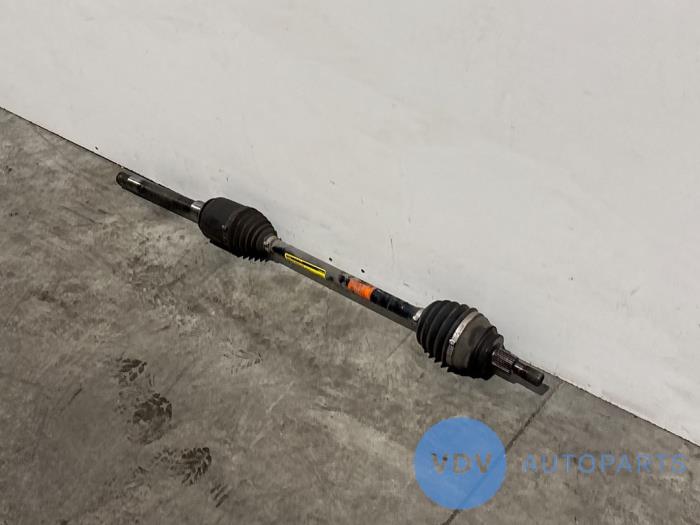 Os napedowa prawy przód Mercedes ML-Klasse