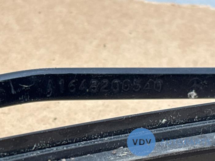Scheibenwischerarm vorne Mercedes ML-Klasse