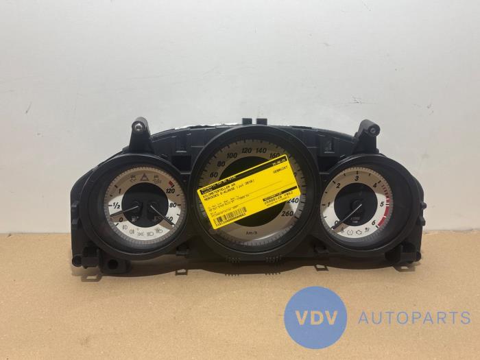 Compteur kilométrique KM Mercedes E-Klasse