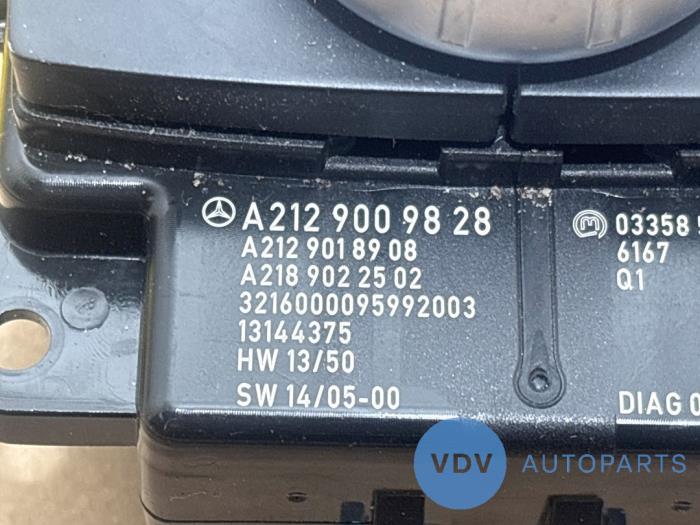 Commande ordinateur de bord Mercedes E-Klasse