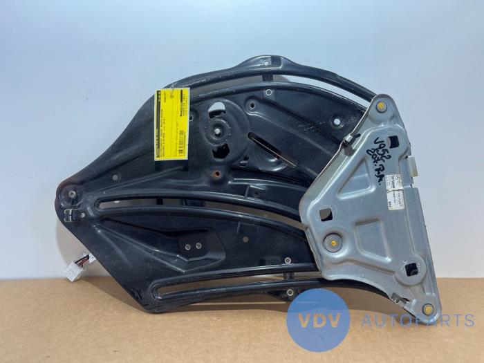 Rear window mechanism 2-door, right Mercedes E-Klasse