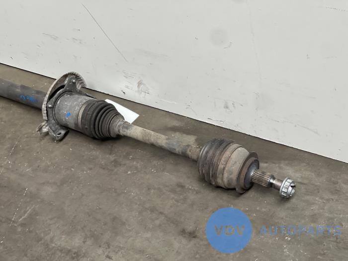 Os napedowa prawy przód Mercedes A-Klasse