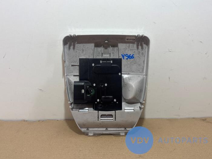 Oswietlenie wewnetrzne przód Mercedes A-Klasse