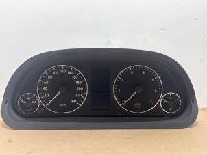 Gebruikte Kilometerteller KM Mercedes A (W169) 1.5 A-160 Prijs € 72,60 Inclusief btw aangeboden door Autoparts Van De Velde