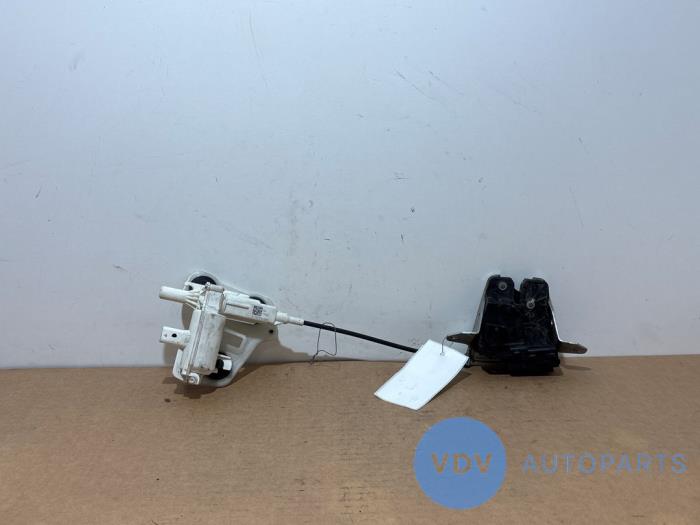 Mechanizm zamka pokrywy bagaznika Mercedes C-Klasse