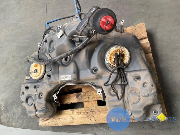 Réservoir de carburant Mercedes ML-Klasse