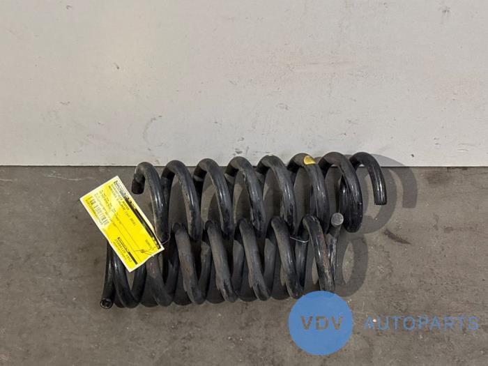 Sprezyna srubowa tyl Mercedes E-Klasse