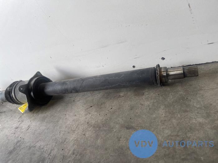 Os napedowa prawy przód Mercedes B-Klasse