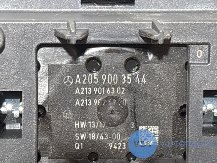 Commande ordinateur de bord Mercedes C-Klasse